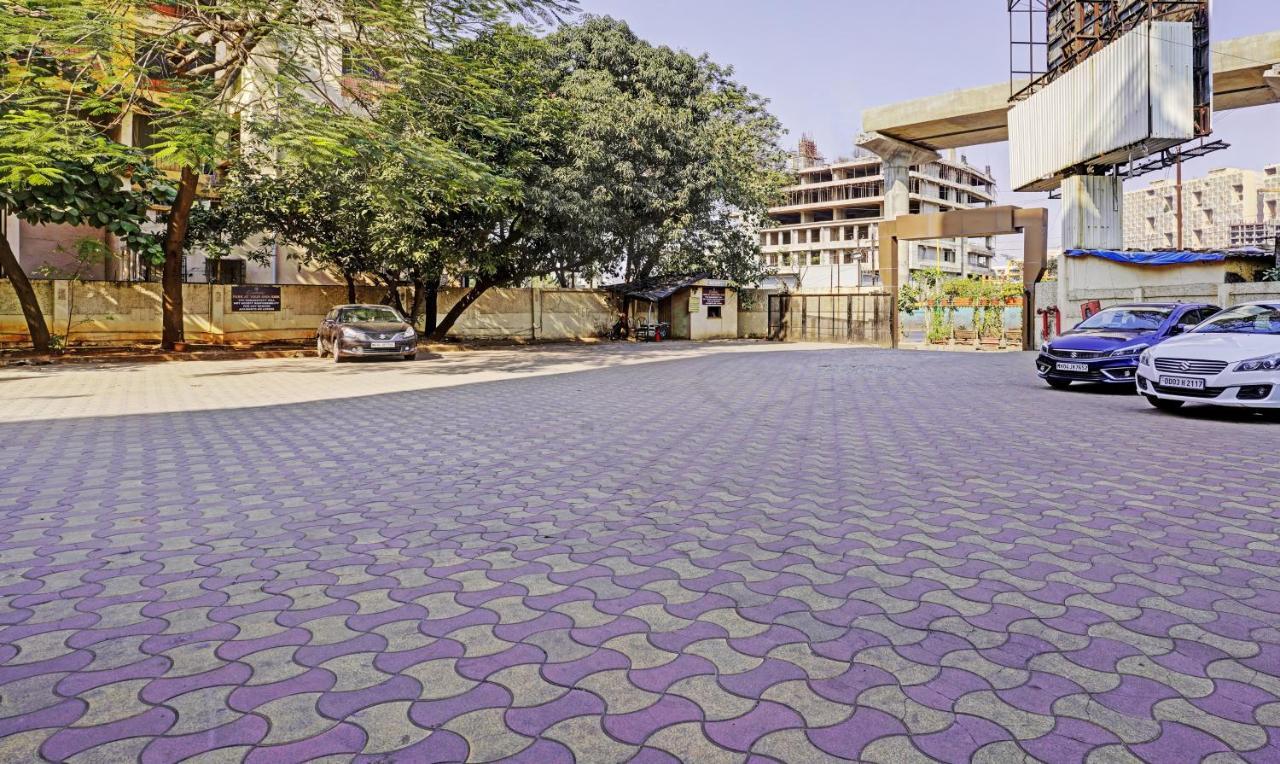 Treebo De Grandeur Anand Nagar Hotel Тане Екстериор снимка
