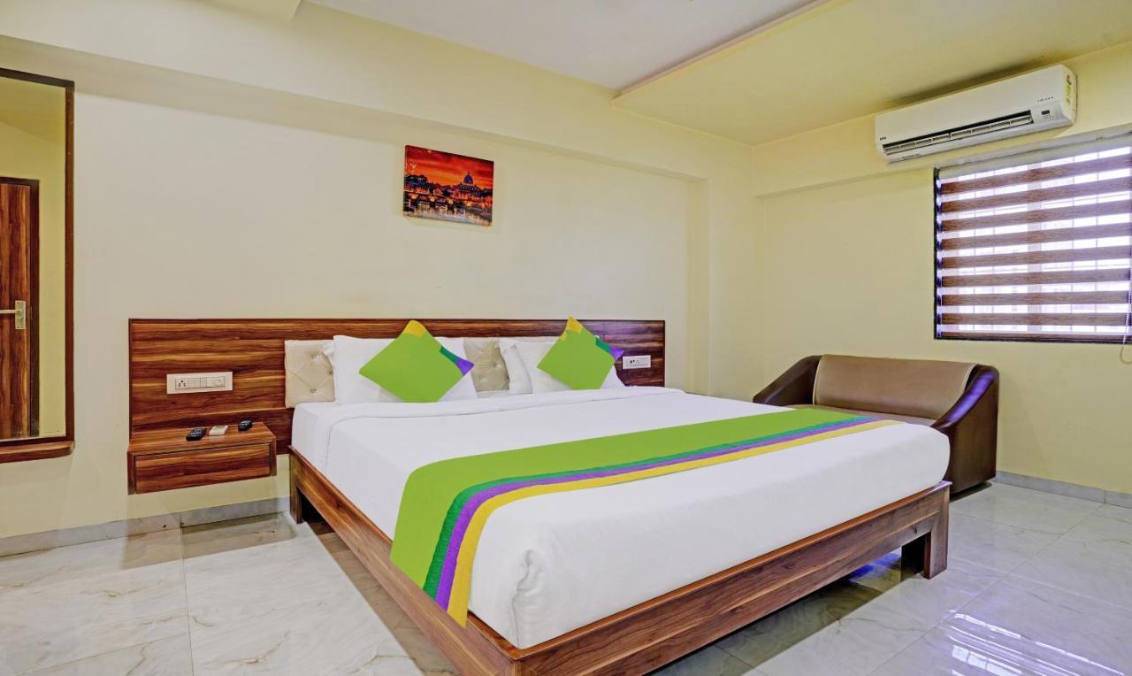 Treebo De Grandeur Anand Nagar Hotel Тане Екстериор снимка