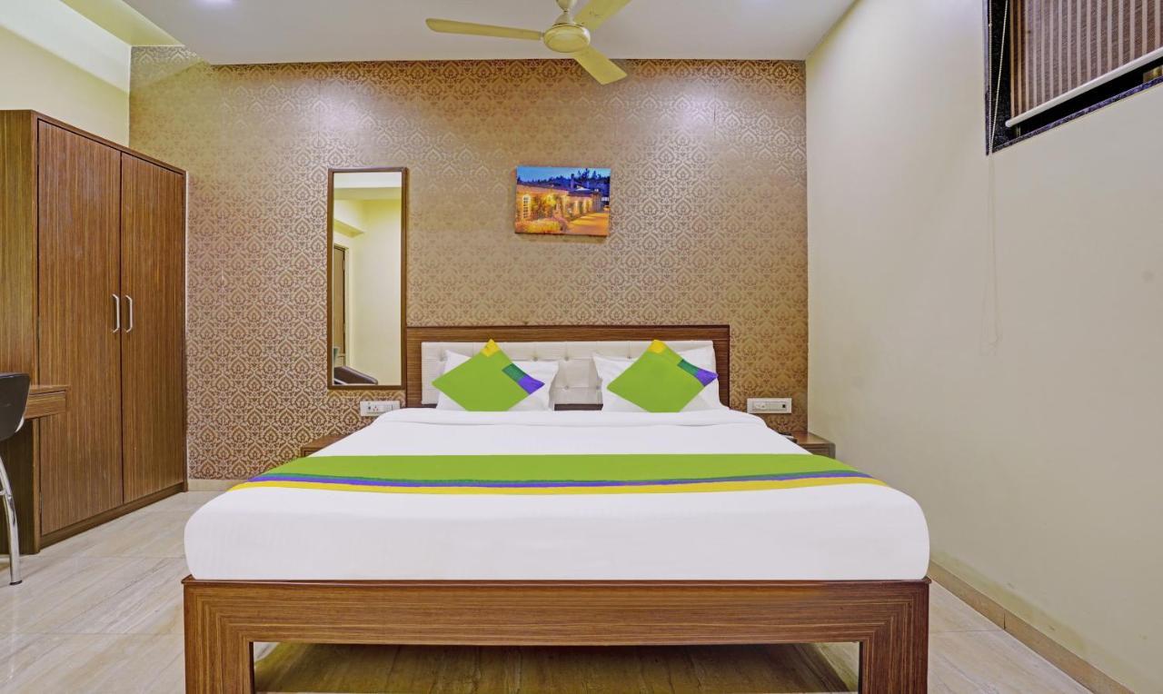 Treebo De Grandeur Anand Nagar Hotel Тане Екстериор снимка