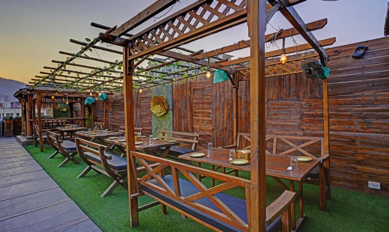 Treebo De Grandeur Anand Nagar Hotel Тане Екстериор снимка