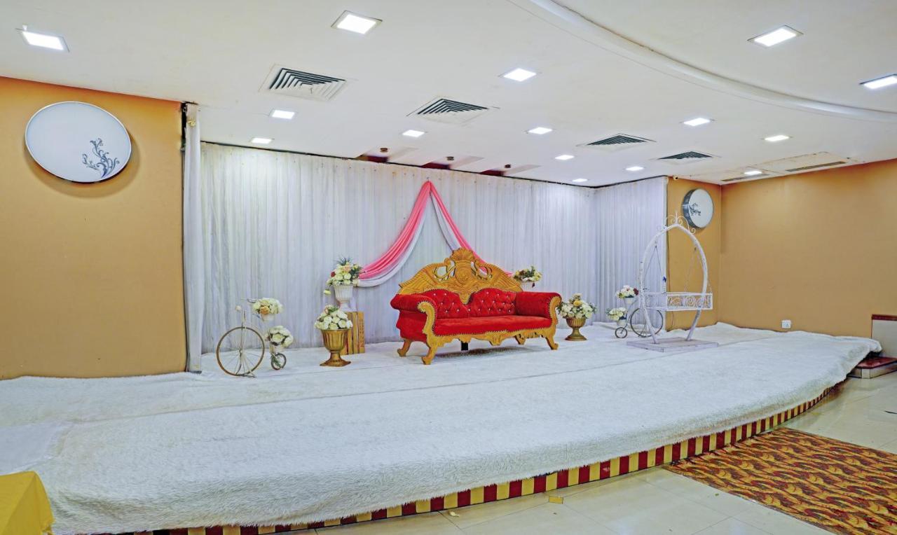 Treebo De Grandeur Anand Nagar Hotel Тане Екстериор снимка